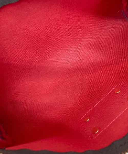 LOUIS VUITTON（ルイ ヴィトン）LOUIS VUITTON (ルイ ヴィトン) ショルダーバッグ ブラウンの古着・服飾アイテム