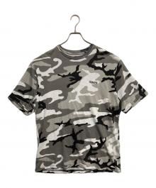 SUPREME（シュプリーム）の古着「Washed S S Top カモ柄ロゴ刺繍Tシャツ」｜グレー