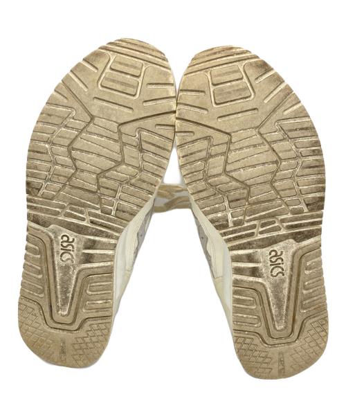 asics（アシックス）asics (アシックス) ローカットスニーカー ホワイト サイズ:27の古着・服飾アイテム