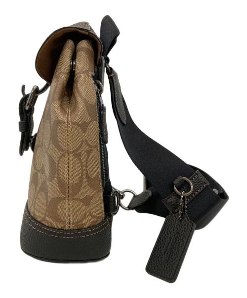 COACH（コーチ）COACH (コーチ) シグネチャーハドソン スモール パック ブラウンの古着・服飾アイテム