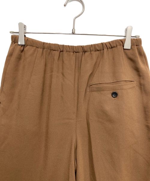 CLANE（クラネ）CLANE (クラネ) DRAWSTRING LOOSE TUCK PANTS ブラウンの古着・服飾アイテム