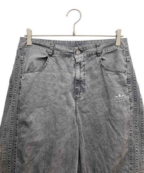 adidas（アディダス）adidas (アディダス) Adilenium シーズン 2 カーゴパンツ グレー サイズ:W29の古着・服飾アイテム