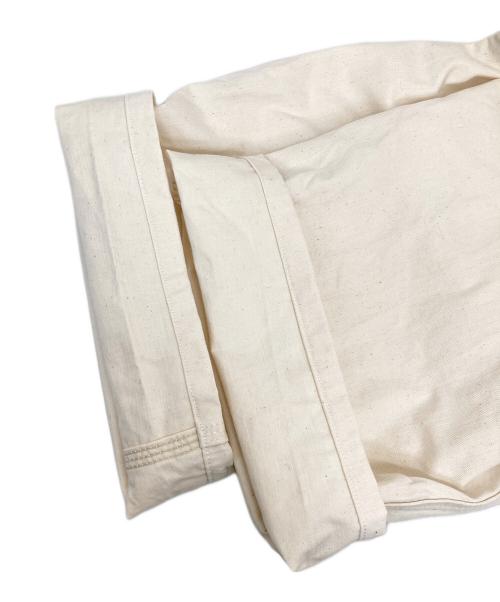 LEE（リー）LEE (リー) オーバーオール アイボリー サイズ:Mの古着・服飾アイテム