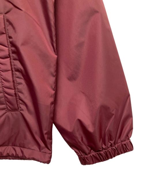 CarHartt（カーハート）CarHartt (カーハート) COLLEGE COACH JACKET エンジ サイズ:M 未使用品の古着・服飾アイテム