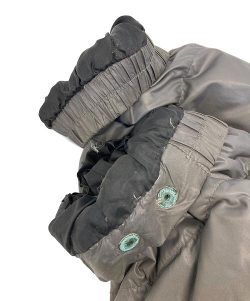 CarHartt（カーハート）CarHartt (カーハート) ボクシーナイロンダウンジャケット グレー サイズ:XLの古着・服飾アイテム