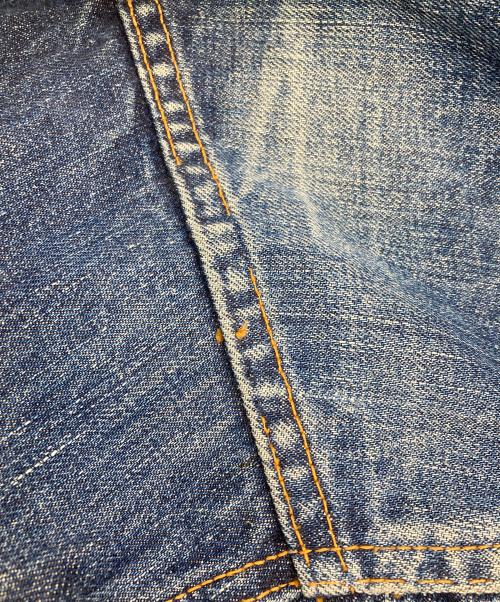 LEVI'S（リーバイス）LEVI'S (リーバイス) デニムトラッカージャケット インディゴ サイズ:着丈58.5-身幅54-肩幅48-袖丈63の古着・服飾アイテム