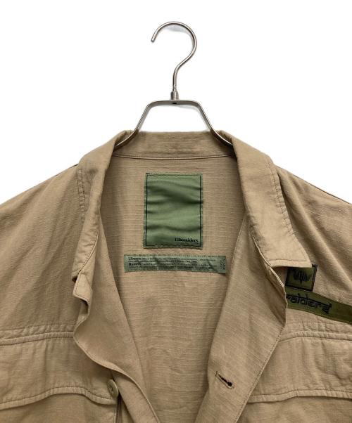 Liberaiders（リベレイダース）Liberaiders (リベレイダース) HIGH DESERT FATIGUE JACKET カーキ サイズ:XLの古着・服飾アイテム