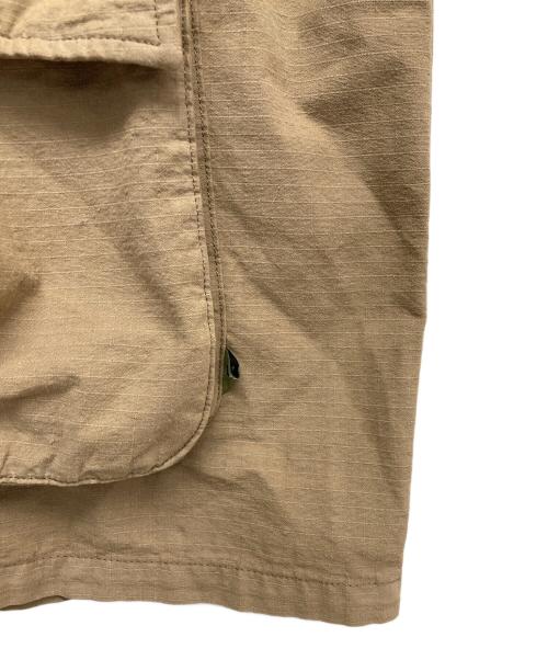 Liberaiders（リベレイダース）Liberaiders (リベレイダース) HIGH DESERT FATIGUE JACKET カーキ サイズ:XLの古着・服飾アイテム