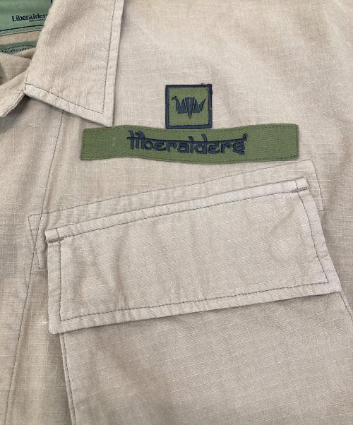 Liberaiders（リベレイダース）Liberaiders (リベレイダース) HIGH DESERT FATIGUE JACKET カーキ サイズ:XLの古着・服飾アイテム