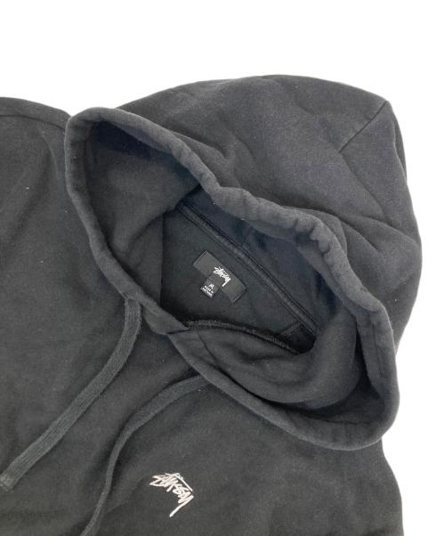 stussy（ステューシー）stussy (ステューシー) ストックロゴパーカー ブラック サイズ:Mの古着・服飾アイテム