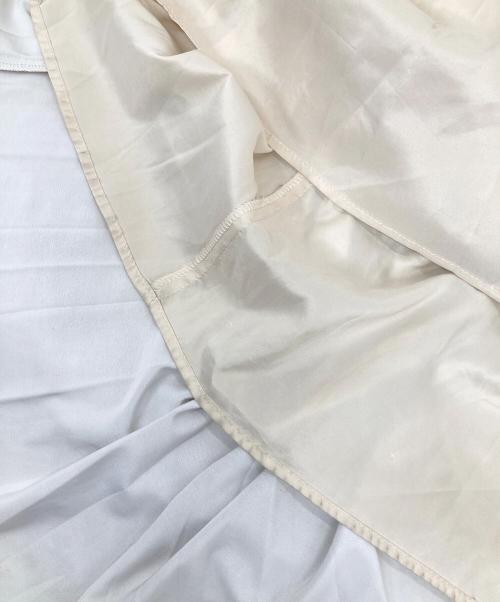 ANAYI（アナイ）ANAYI (アナイ) ホイルクリスタルプリーツ スカート ベージュ サイズ:36の古着・服飾アイテム