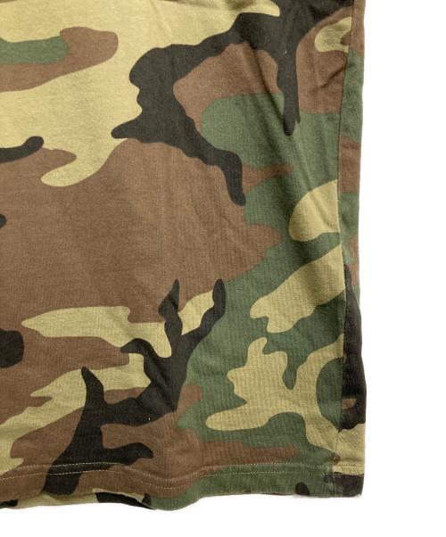SUPREME（シュプリーム）SUPREME (シュプリーム) Small Box Tee Woodland Camo グリーン サイズ:Mの古着・服飾アイテム