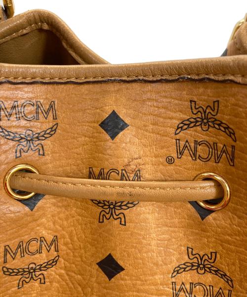 MCM（エムシーエム）MCM (エムシーエム) ヴィセトス ハンドバッグ ブラウンの古着・服飾アイテム