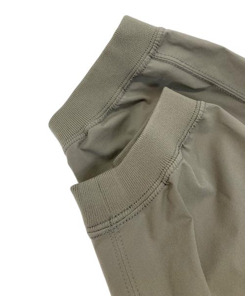 UNITED ARROWS & SONS（ユナイテッドアローズ＆サンズ）UNITED ARROWS & SONS (ユナイテッドアローズ＆サンズ) by DAISUKE OBANA＞ TFT D/SL CREW カーキ サイズ:Mの古着・服飾アイテム