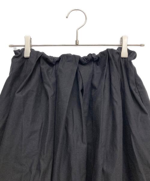 BIYOMA（ビヨーマ）biyoma (ビヨーマ) COTTON GATHER TUCK SKIRT ブラックの古着・服飾アイテム