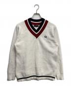FRED PERRYフレッドペリー）の古着「Vネックニット」｜ホワイト