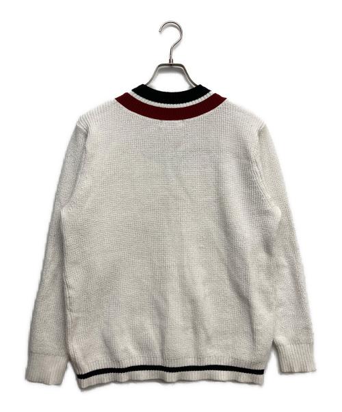 FRED PERRY（フレッドペリー）FRED PERRY (フレッドペリー) Vネックニット ホワイト サイズ:Mの古着・服飾アイテム