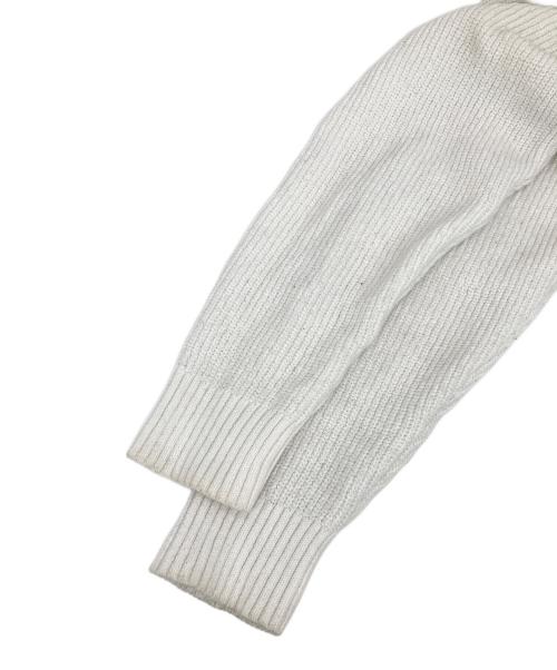 FRED PERRY（フレッドペリー）FRED PERRY (フレッドペリー) Vネックニット ホワイト サイズ:Mの古着・服飾アイテム