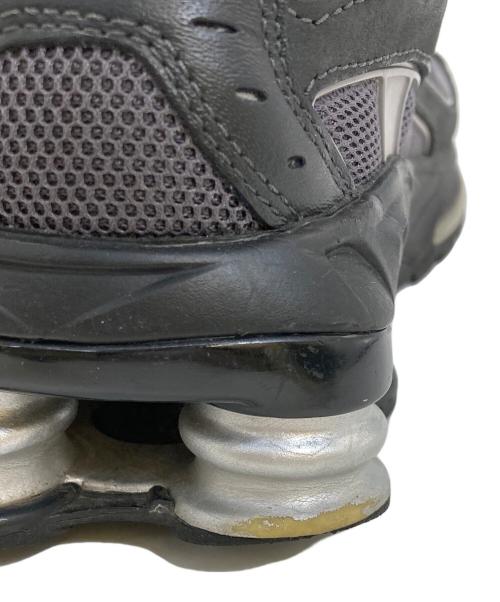 NIKE（ナイキ）NIKE (ナイキ) SHOX RIDE 2 LT GRAPHITE スニーカー グレー サイズ:27の古着・服飾アイテム
