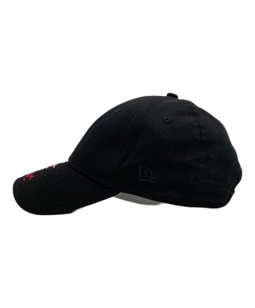 New Era（ニューエラ）New Era (ニューエラ) Saint Laurent Paris (サンローランパリ) ロゴ刺繍キャップ ブラックの古着・服飾アイテム
