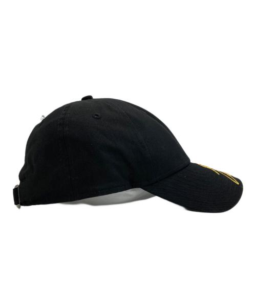 New Era（ニューエラ）New Era (ニューエラ) Saint Laurent Paris (サンローランパリ) ロゴ刺繍キャップ ブラックの古着・服飾アイテム