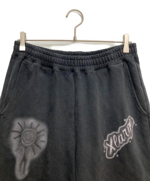 X-LARGE（エクストララージ）X-LARGE (エクストララージ) AIRBRUSH SWEAT PANTS ブラック サイズ:Mの古着・服飾アイテム