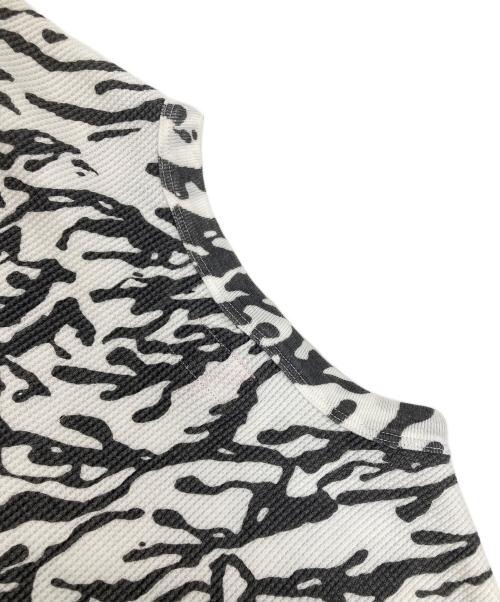 SUPREME（シュプリーム）Supreme (シュプリーム) Drip Thermal ホワイト サイズ:Lの古着・服飾アイテム