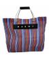 MARNI（マルニ）の古着「フラワーカフェーストライプトートバッグ」｜ブルー×ベージュ
