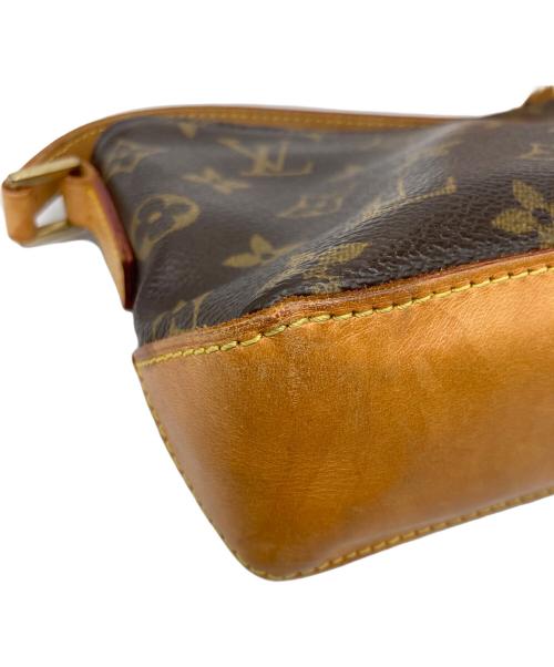 LOUIS VUITTON（ルイ ヴィトン）LOUIS VUITTON (ルイ ヴィトン) ショルダーポーチ ブラウンの古着・服飾アイテム