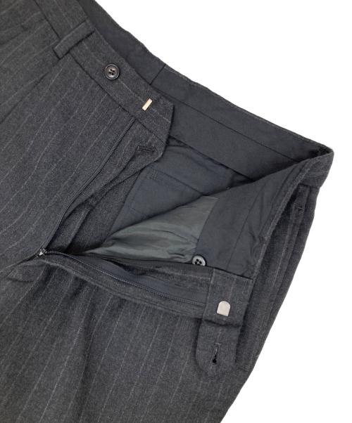 Calvin Klein（カルバンクライン）Calvin Klein (カルバンクライン) ツータックスラックス グレー サイズ:31の古着・服飾アイテム