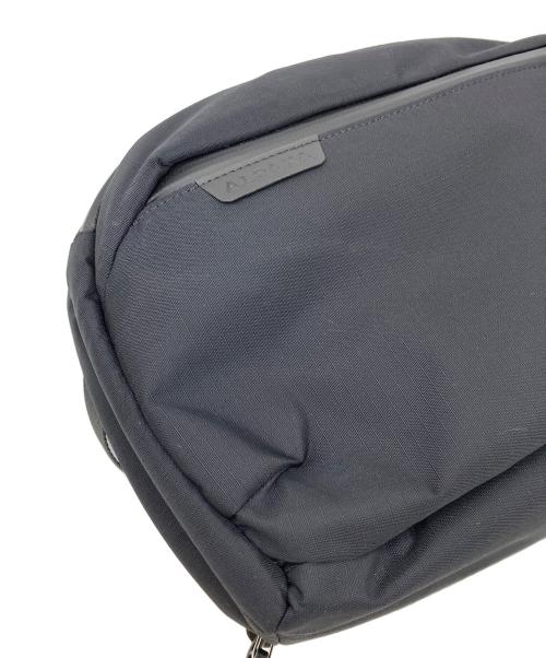 ALPAKA（アルパカ）ALPAKA (アルパカ) METRO CROSSBODY ブラックの古着・服飾アイテム