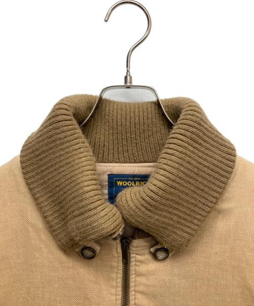 WOOLRICH（ウールリッチ）WOOLRICH (ウールリッチ) ニットカラージップアップジャケット ベージュ サイズ:Lの古着・服飾アイテム