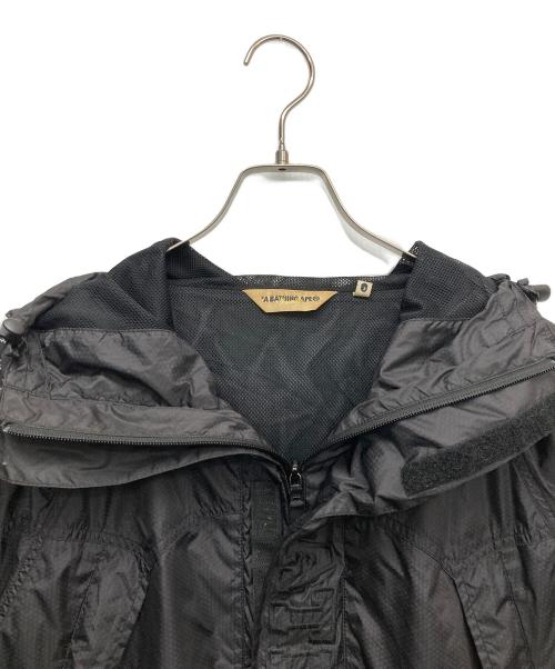 A BATHING APE（アベイシングエイプ）A BATHING APE (アベイシングエイプ) フロントロゴマウンテンジャケット ブラック サイズ:Mの古着・服飾アイテム