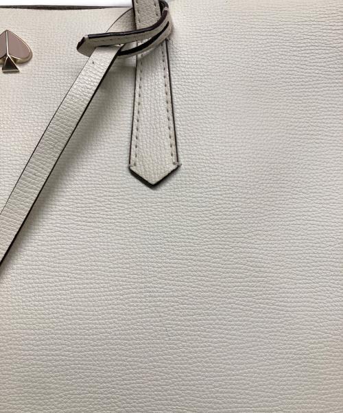 Kate Spade（ケイトスペード）Kate Spade (ケイトスペード) トートバッグ アイボリーの古着・服飾アイテム