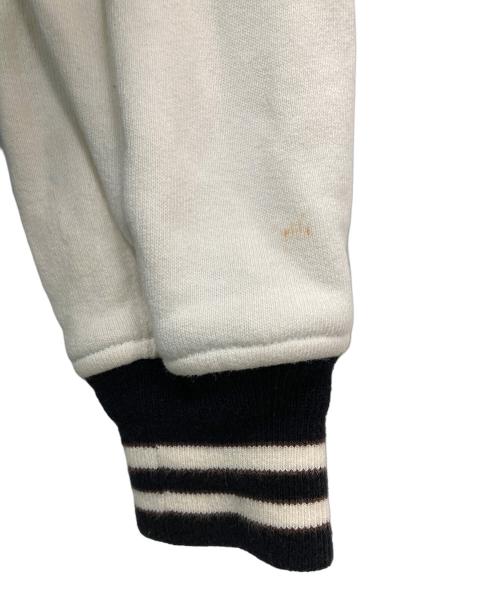 A BATHING APE（アベイシングエイプ）A BATHING APE (アベイシングエイプ) ロゴスタジャン ホワイト×ネイビー サイズ:Mの古着・服飾アイテム