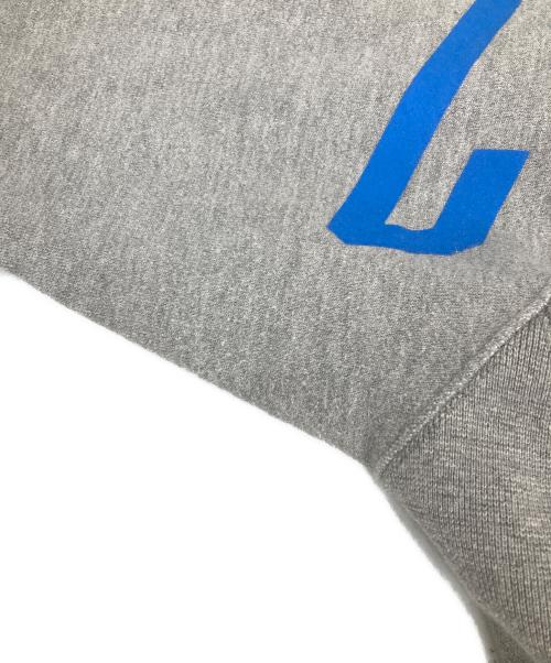 Champion REVERSE WEAVE（チャンピオン リバース ウィーブ）Champion REVERSE WEAVE (チャンピオン リバース ウィーブ) プリントスウェット グレー サイズ:2XLの古着・服飾アイテム