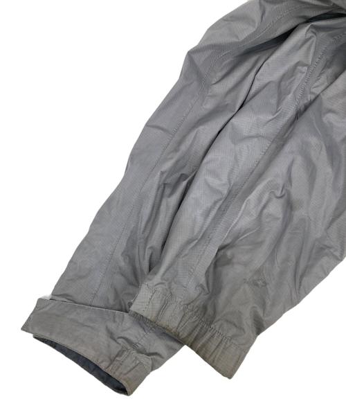 NIKE ACG（ナイキエーシージー）NIKE ACG (ナイキエーシージー) マウンテンパーカー ライトグレー サイズ:XLの古着・服飾アイテム