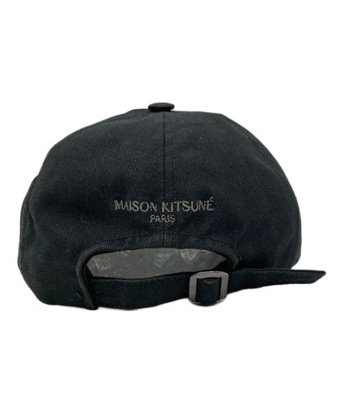 maison kitsune（メゾンキツネ）MAISON KITSUNE (メゾンキツネ) ベースボールキャップの古着・服飾アイテム