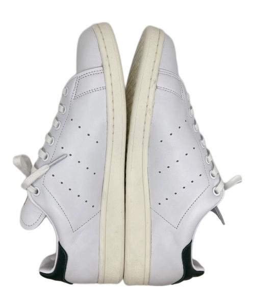 adidas（アディダス）adidas (アディダス) ローカットスニーカー ホワイト サイズ:27.5の古着・服飾アイテム
