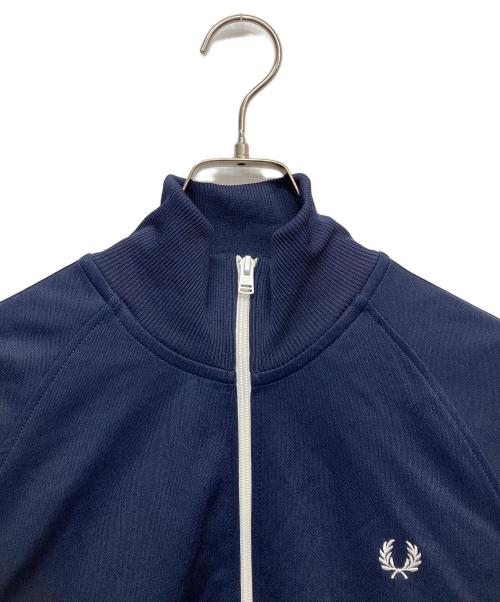 FRED PERRY（フレッドペリー）FRED PERRY (フレッドペリー) TAPED TRACK JACKET ネイビー サイズ:Mの古着・服飾アイテム