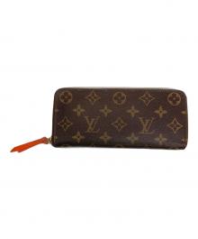 LOUIS VUITTON（ルイ ヴィトン）の古着「ランドファスナーロングウォレット」｜フューシャ