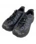 HOKAONEONE（ホカオネオネ）の古着「マファテ スリー2 ワードマーク スニーカー」｜ブラック
