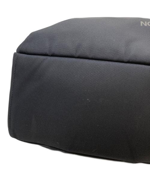 THE NORTH FACE（ザ ノース フェイス）THE NORTH FACE (ザ ノース フェイス) Shuttle Daypack ブラックの古着・服飾アイテム