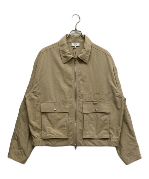 maison kitsune（メゾンキツネ）MAISON KITSUNE (メゾンキツネ) ZIPPED JACKET ベージュ サイズ:S 未使用品の古着・服飾アイテム