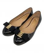 Salvatore Ferragamoサルヴァトーレ フェラガモ）の古着「ヴァラリボンパンプス」｜ブラック