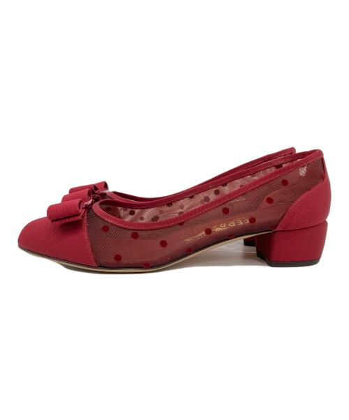 Salvatore Ferragamo（サルヴァトーレ フェラガモ）Salvatore Ferragamo (サルヴァトーレ フェラガモ) ヴァラチュールリボンパンプス レッド サイズ:6の古着・服飾アイテム