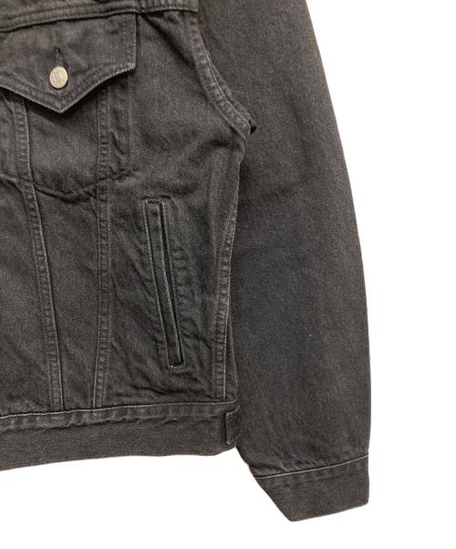 SOFTHYPHEN（ソフトハイフン）SOFTHYPHEN (ソフトハイフン) TUCKED DETAIL DENIM JACKET ブラック サイズ:03の古着・服飾アイテム