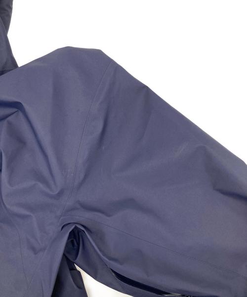 ARC'TERYX（アークテリクス）ARC'TERYX (アークテリクス) BETA SL JACKET ネイビー サイズ:Lの古着・服飾アイテム