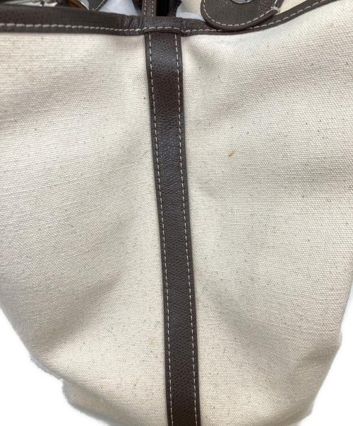 EMPORIO ARMANI（エンポリオ アルマーニ）EMPORIO ARMANI (エンポリオ アルマーニ) キャンバストートバッグ アイボリーの古着・服飾アイテム