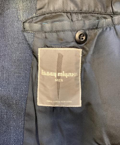 ISSEY MIYAKE（イッセイミヤケ）ISSEY MIYAKE (イッセイミヤケ) ウール切替スタンドカラージャケット ネイビー サイズ:Mの古着・服飾アイテム